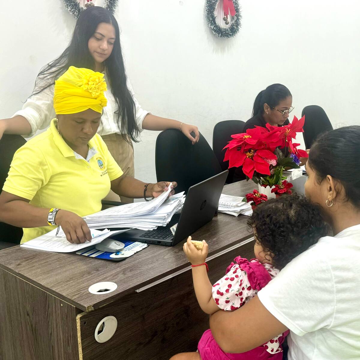 Habilitan horarios especiales de atención durante fin de año del Ciclo 12 en Cartagena