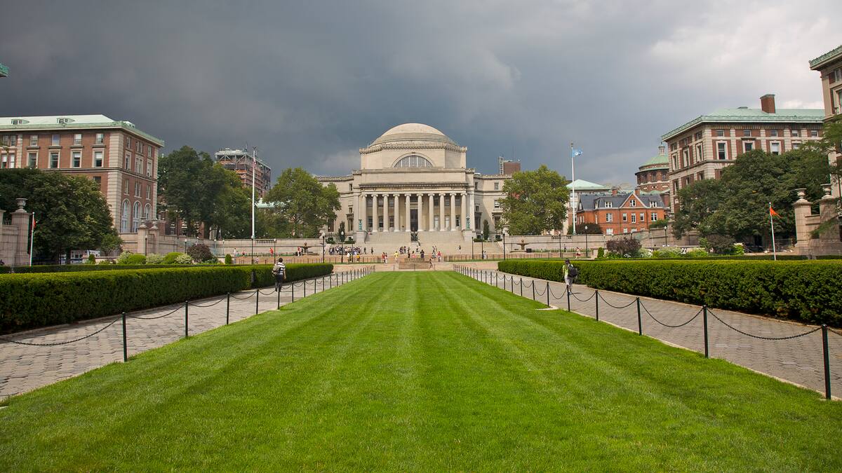 Nos preocupa: investigador de la Universidad de Columbia por pago de 200 millones a Gobierno Trump