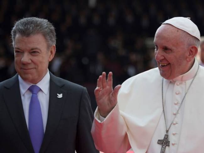 El santo padre Francisco viene a Colombia a reforzar la paz: presidente Santos