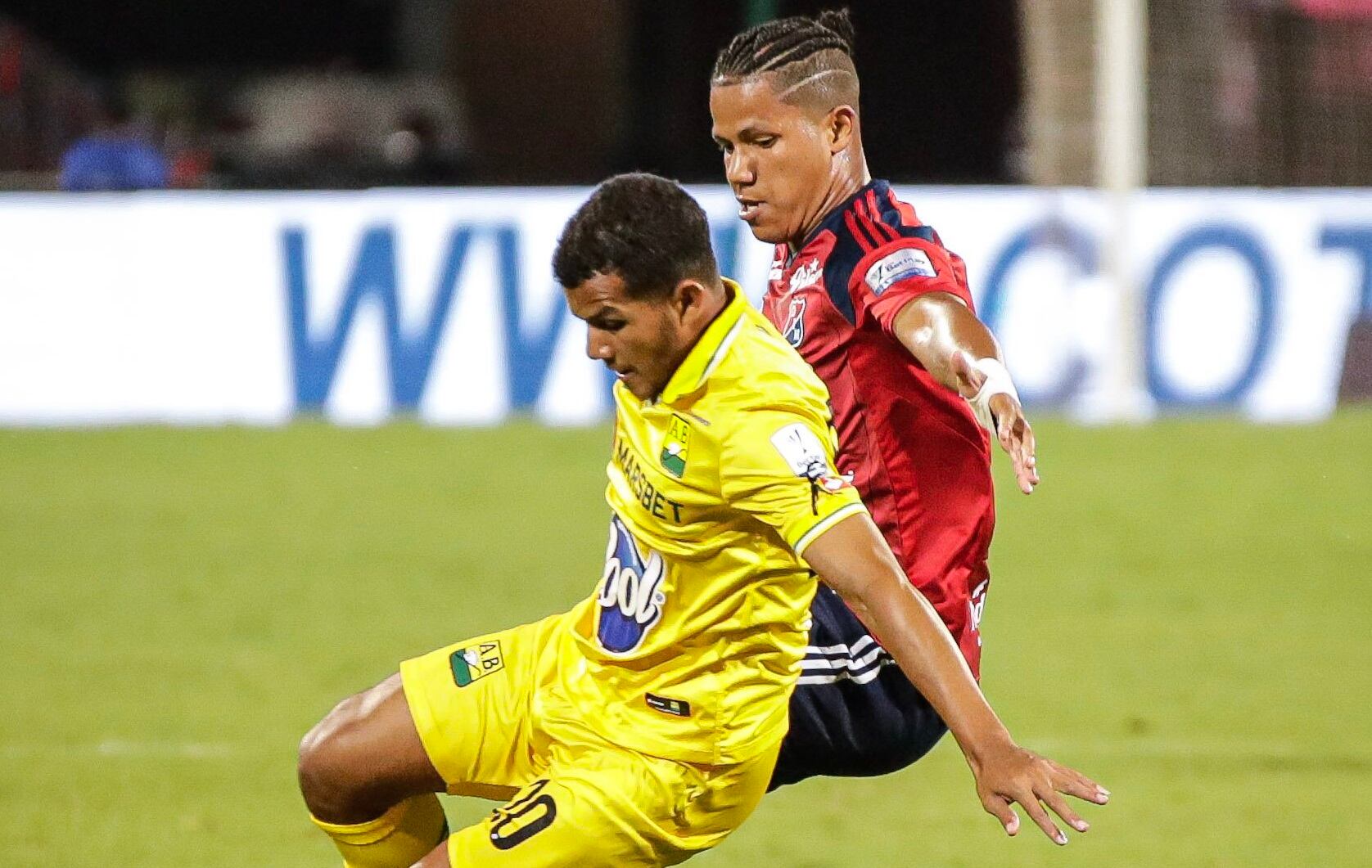 Medellín vs. Bucaramanga por la fecha 14 de la Liga Colombiana / Foto: @ABucaramanga