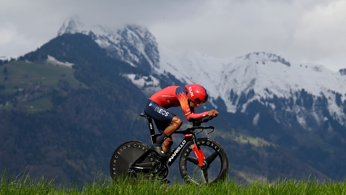 Cerný ganó el prólogo del Tour de Romandía: así le fue a Egan y al resto de colombianos