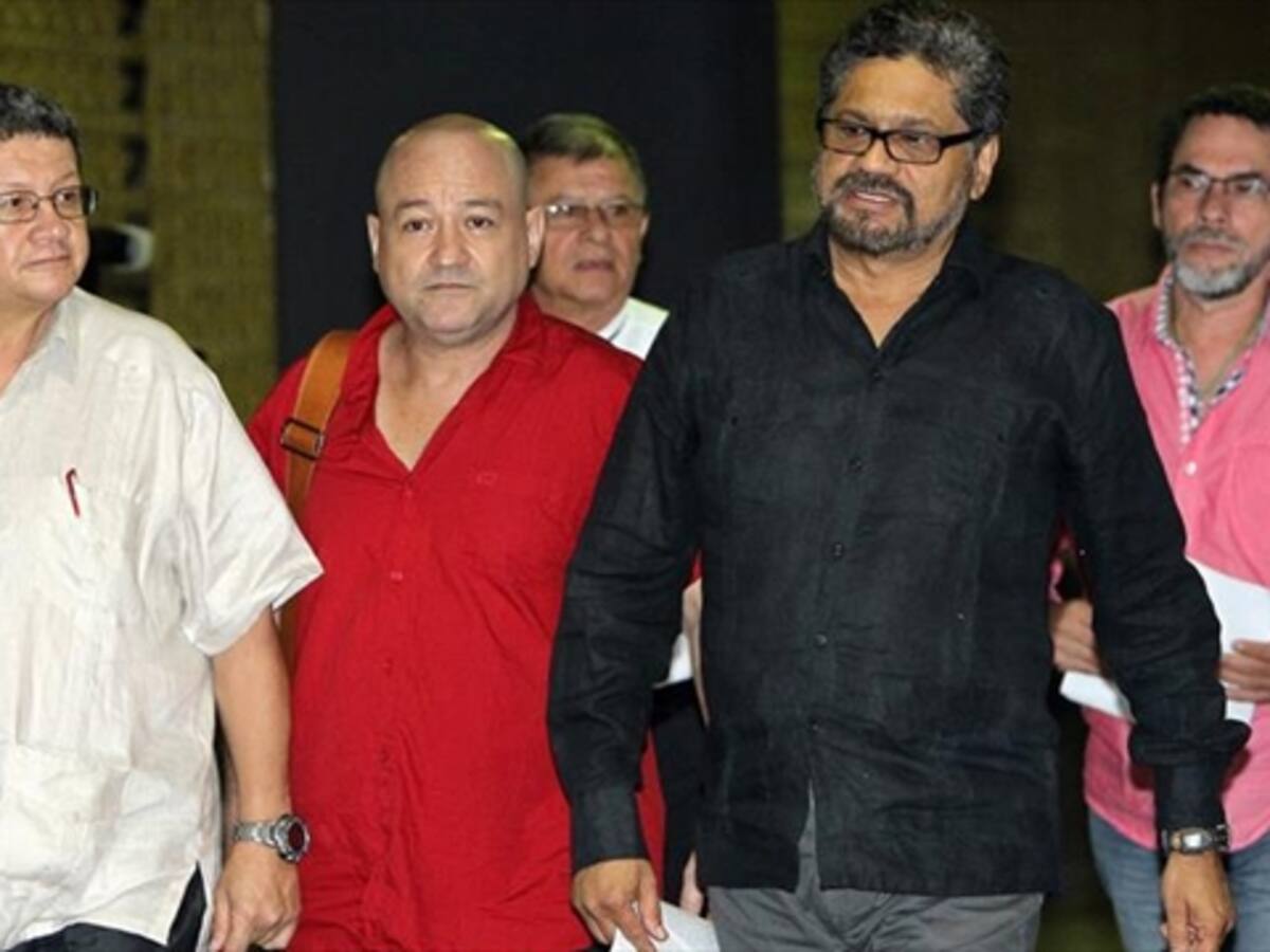 Farc declaran cese el fuego unilateral por tiempo indefinido