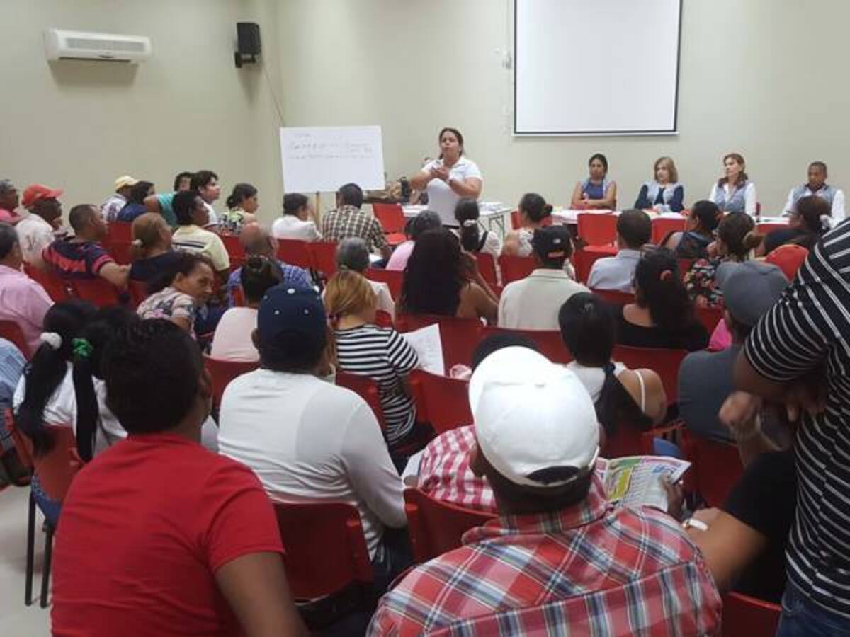 En Guaviare, Yolanda Pinto entregó 647 cartas de reparación a victimas