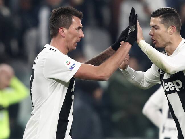 Juventus doblega a Roma y se proclama campeón de invierno
