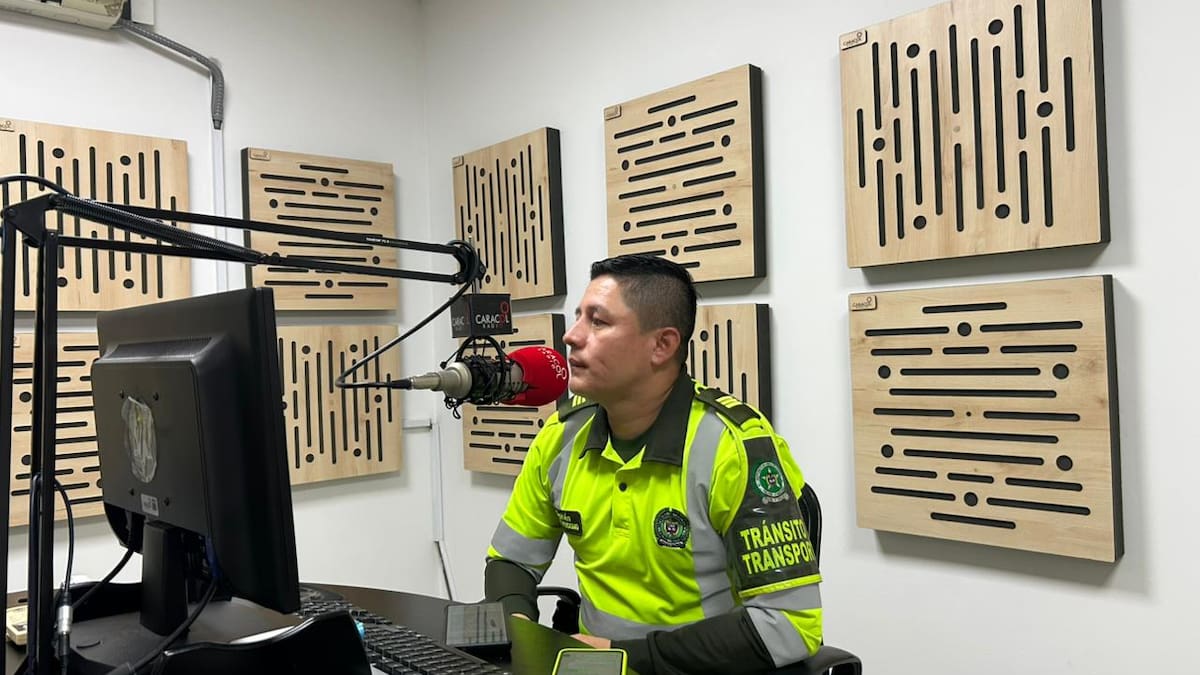 El capitán José Daniel Perdomo, comandante encargado de la Seccional de Tránsito y Transporte de la Policía del Quindío