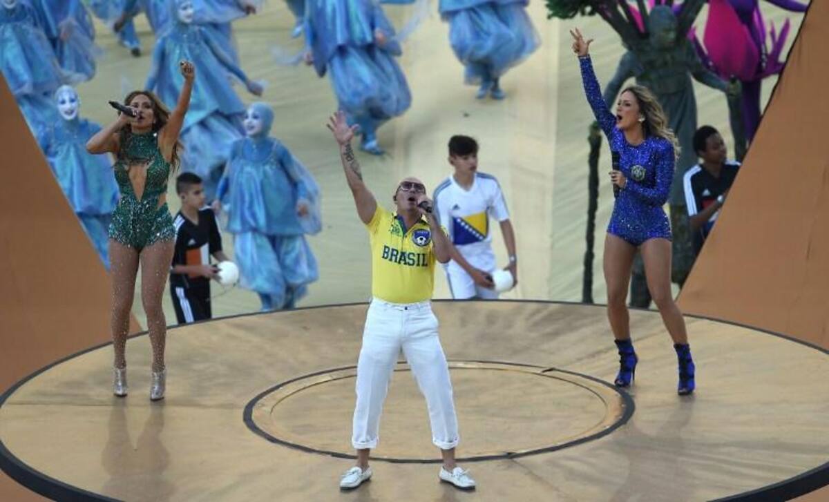 Con la actuación de Jennifer López, Pitbull y Claudia Leitte se dio inicio a la fiesta mundialista en el Estadio Itaquerao.