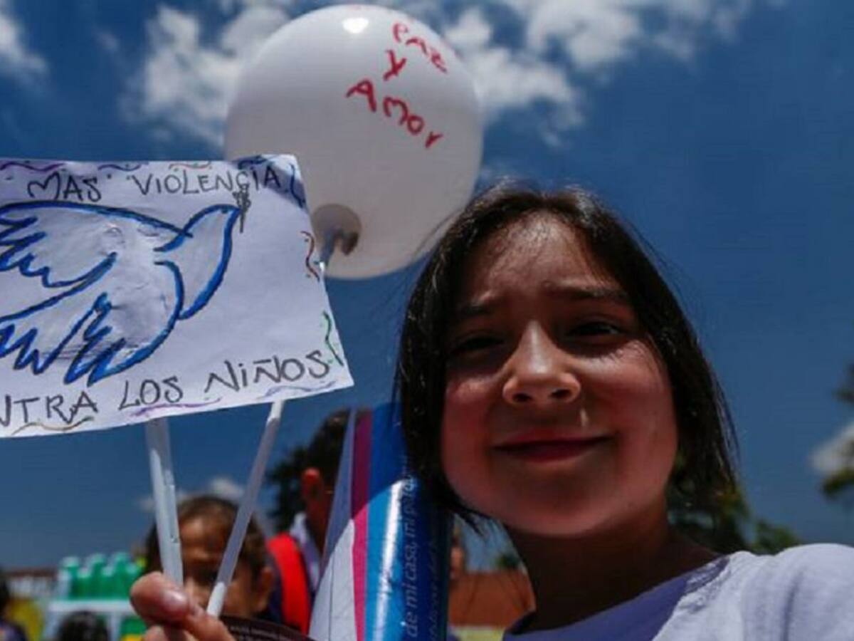Bebe de 15 meses, murió al caer a un balde con agua en centro del Valle