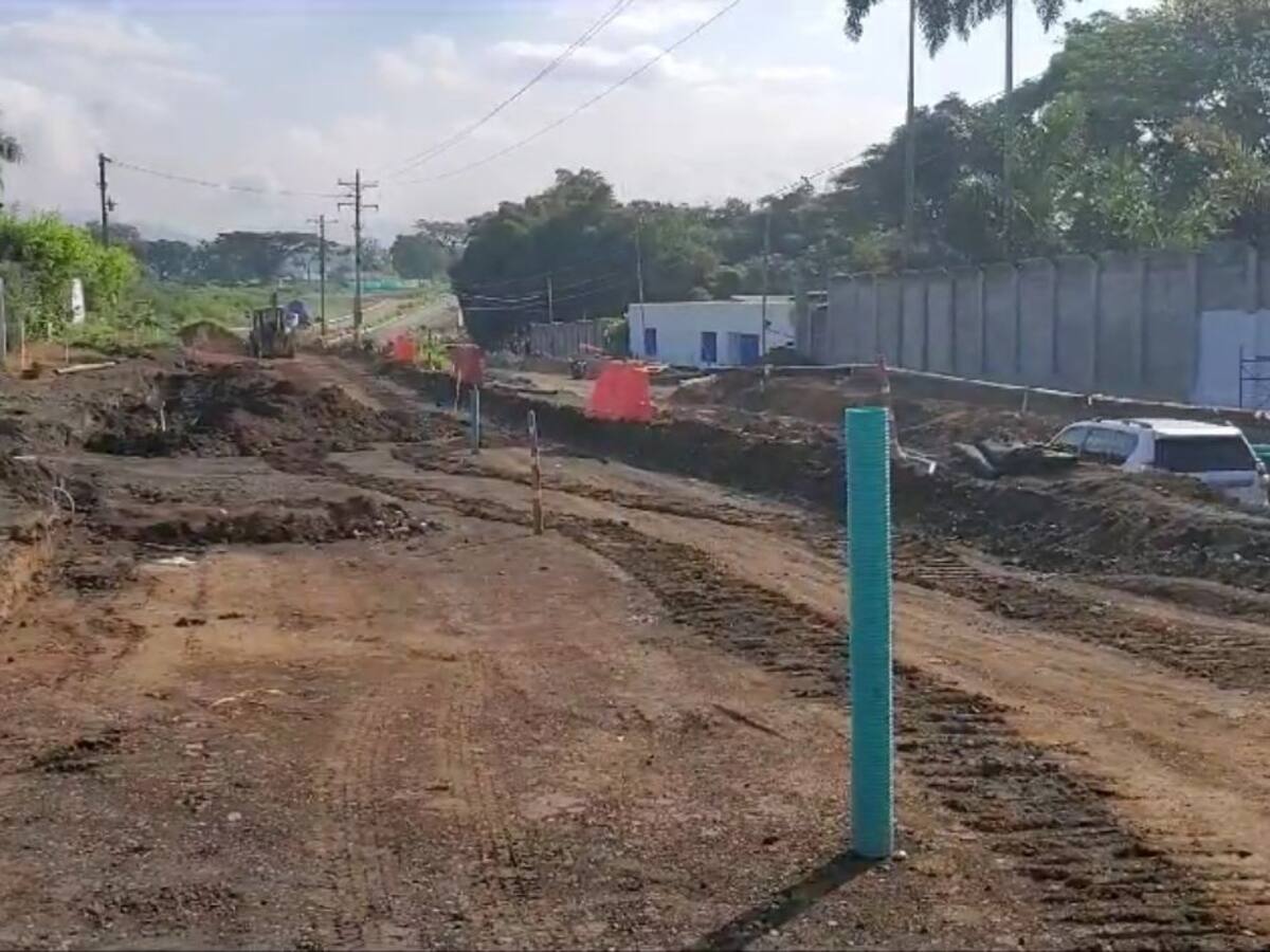 Alcalde de Pereira pide investigar incumplimientos y sobrecostos en la Av. Los Colibríes