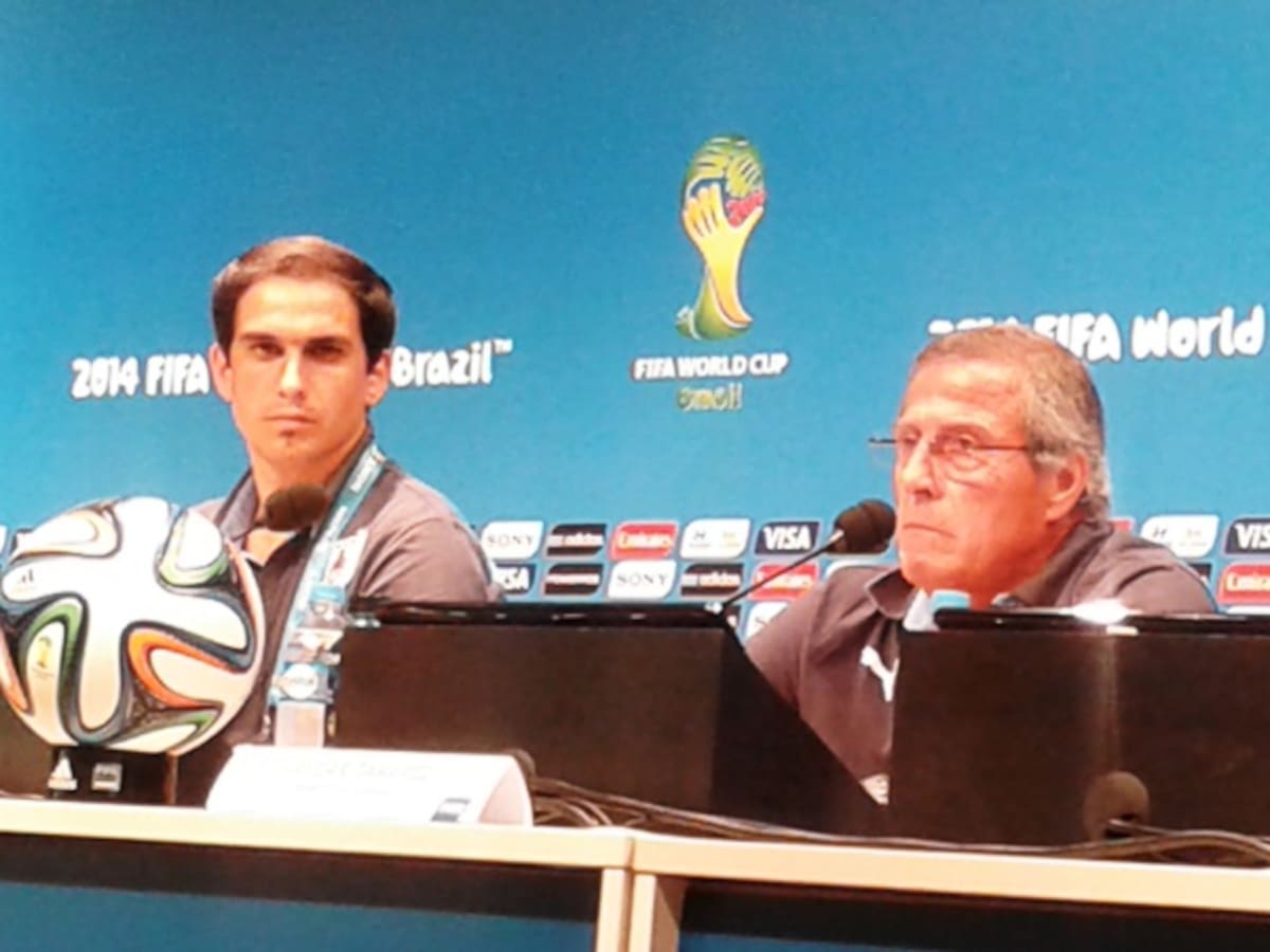 Tabárez cita 23 jugadores para enfrentar a Venezuela y a la Selección Colombia