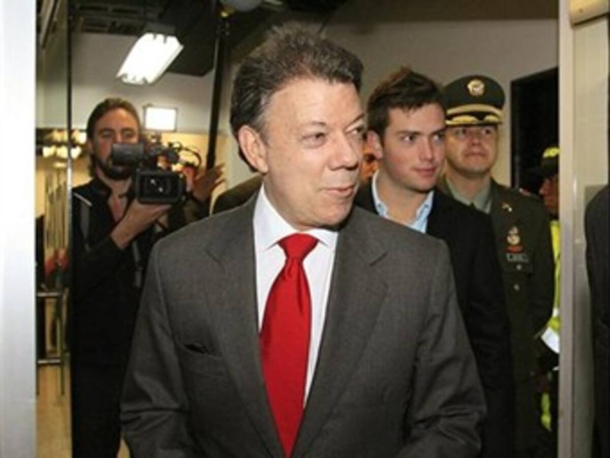 Por primera vez, Santos y Vargas Lleras juntos en tarima pública impulsando la unidad nacional