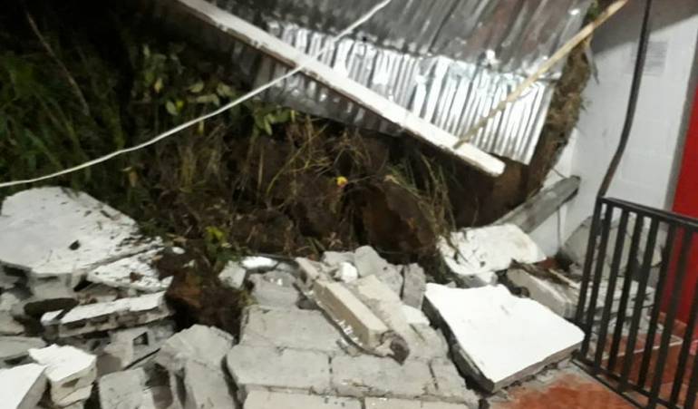 Un talud de tierra generó afectaciones en el oriente de Caldas