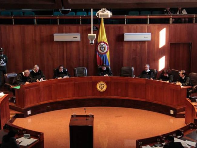 Corte Suprema pide a Bustos y Ricaurte poner la cara por el caso de corrupción