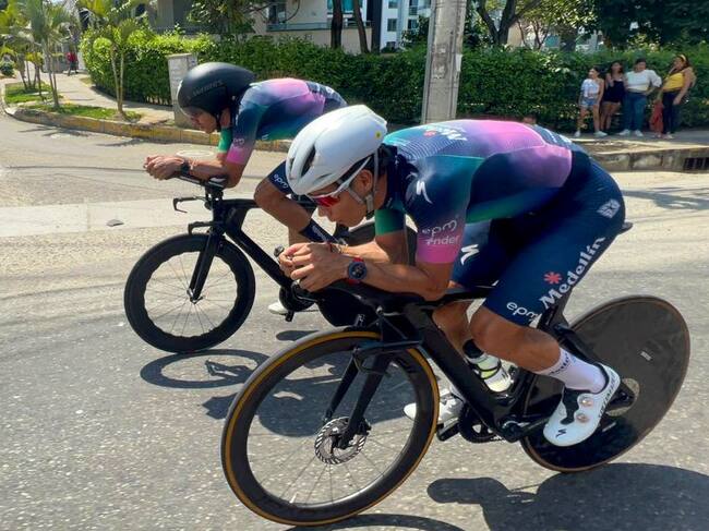 Miguel Ángel López y Walter Vargas, oro y plata en la prueba contrarreloj de los Campeonatos Nacionales de Ruta / Twitter: @team_medellin