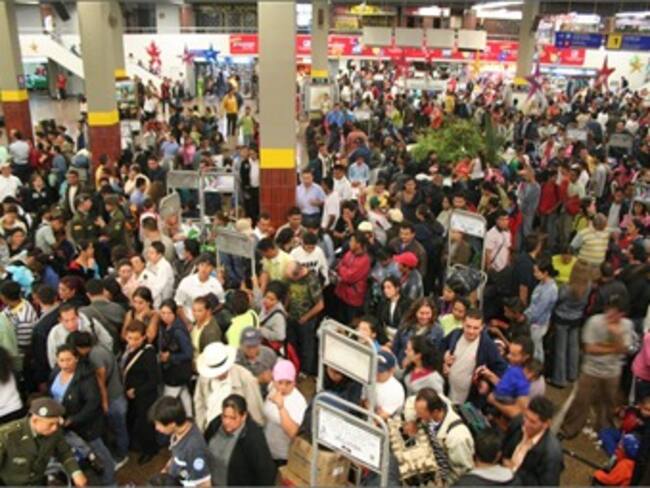 Viajarían 50.000 personas por la Terminal de Transportes de Bogotá
