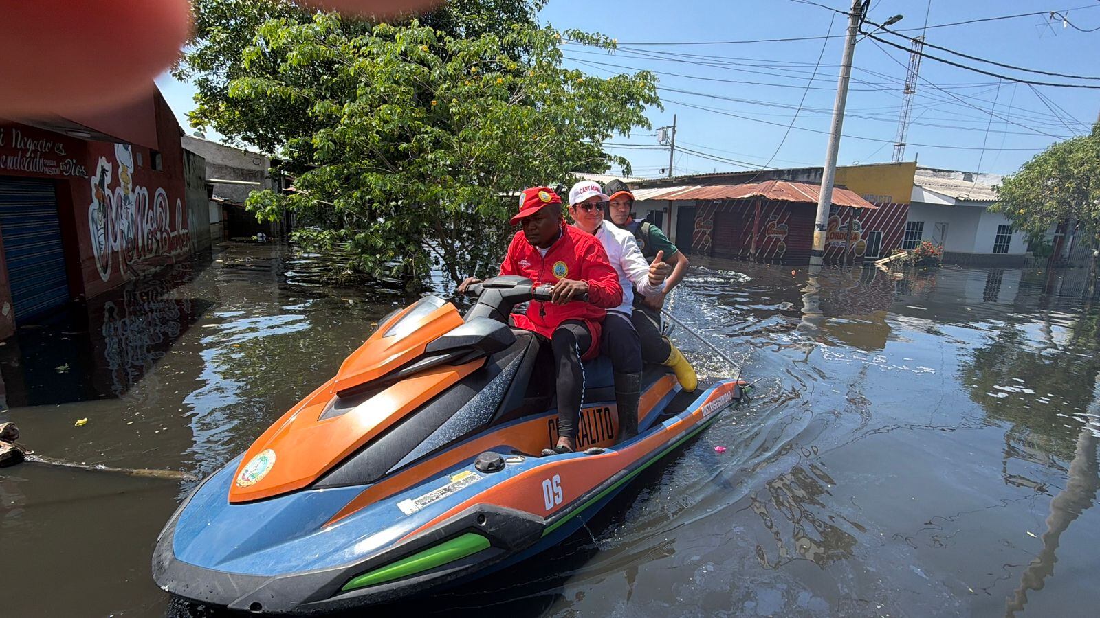 Intensifican rescate de animales en Montería con uso de drones térmicos y jet sky