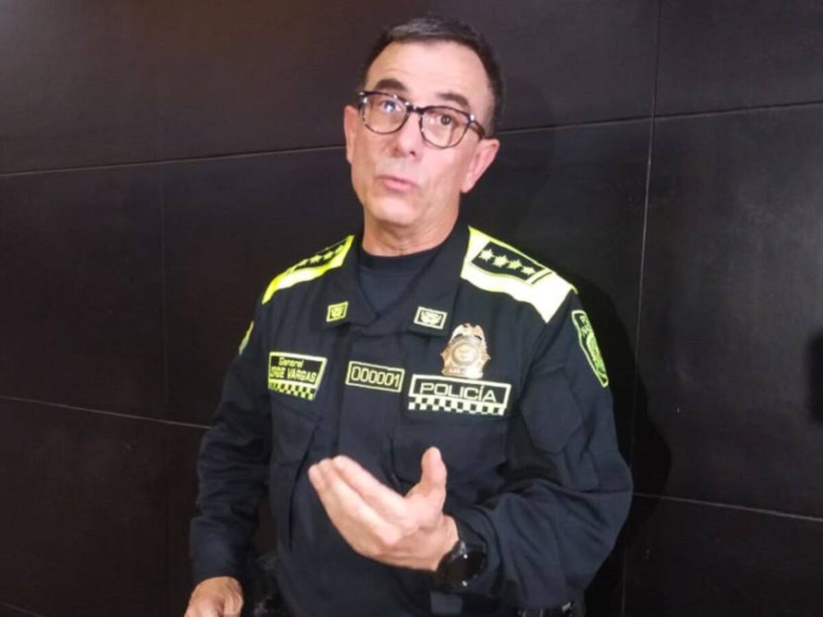 Ofrecen $2 mil millones por ubicación de homicidas de fiscal paraguayo