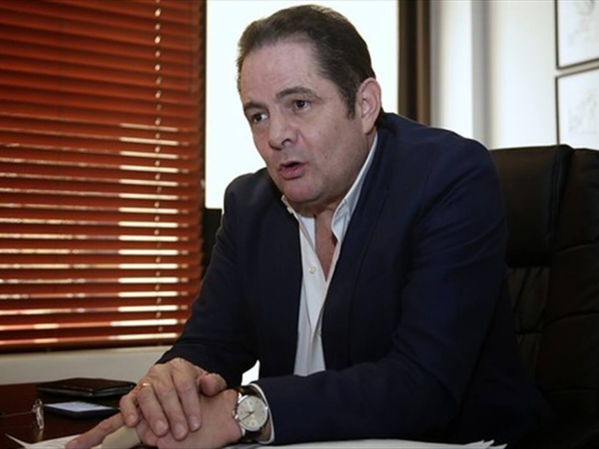 Vargas Lleras niega que exista alianza con Piedad Córdoba