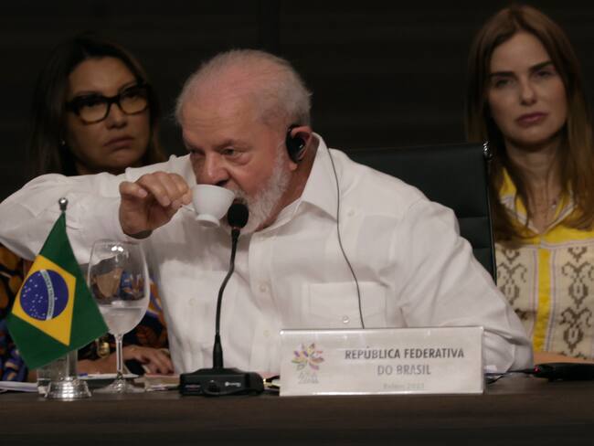 AME9008. BELÉM (BRASIL), 08/08/2023.- El presidente de Bolivia, Luis Arce, participa en la sesión de apertura de la Cumbre Amazónica hoy, en Belém (Brasil). EFE/ Antonio Lacerda
