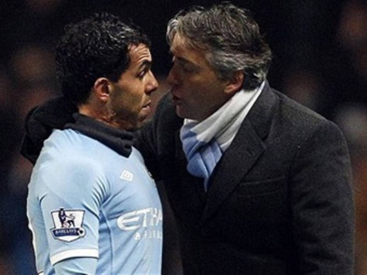 Mancini: 'Para el Manchester City es importante vender a Tévez'