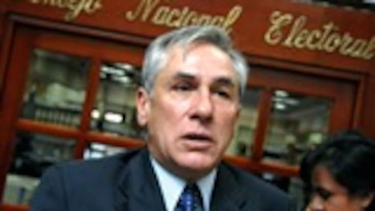 Pte del Consejo Nacional Electoral Héctor Osorio dice que la Registraduría tiene la última palabra sobre si la financiación del referendo reeleccionista fue legal o ilegal