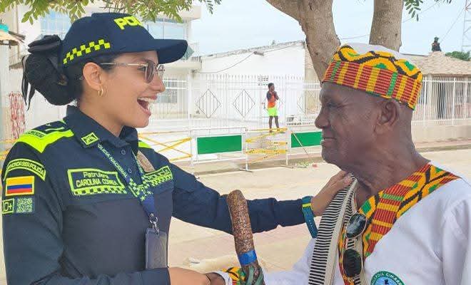 Policía Nacional en Bolívar conmemora el Día de la Diversidad Étnica y Cultural
