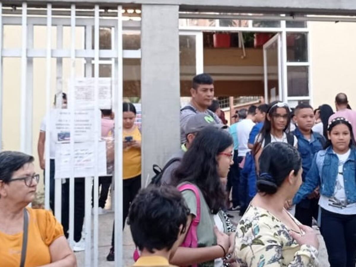 El miércoles 1 de febrero inician clase los estudiantes de tres colegios de Girón