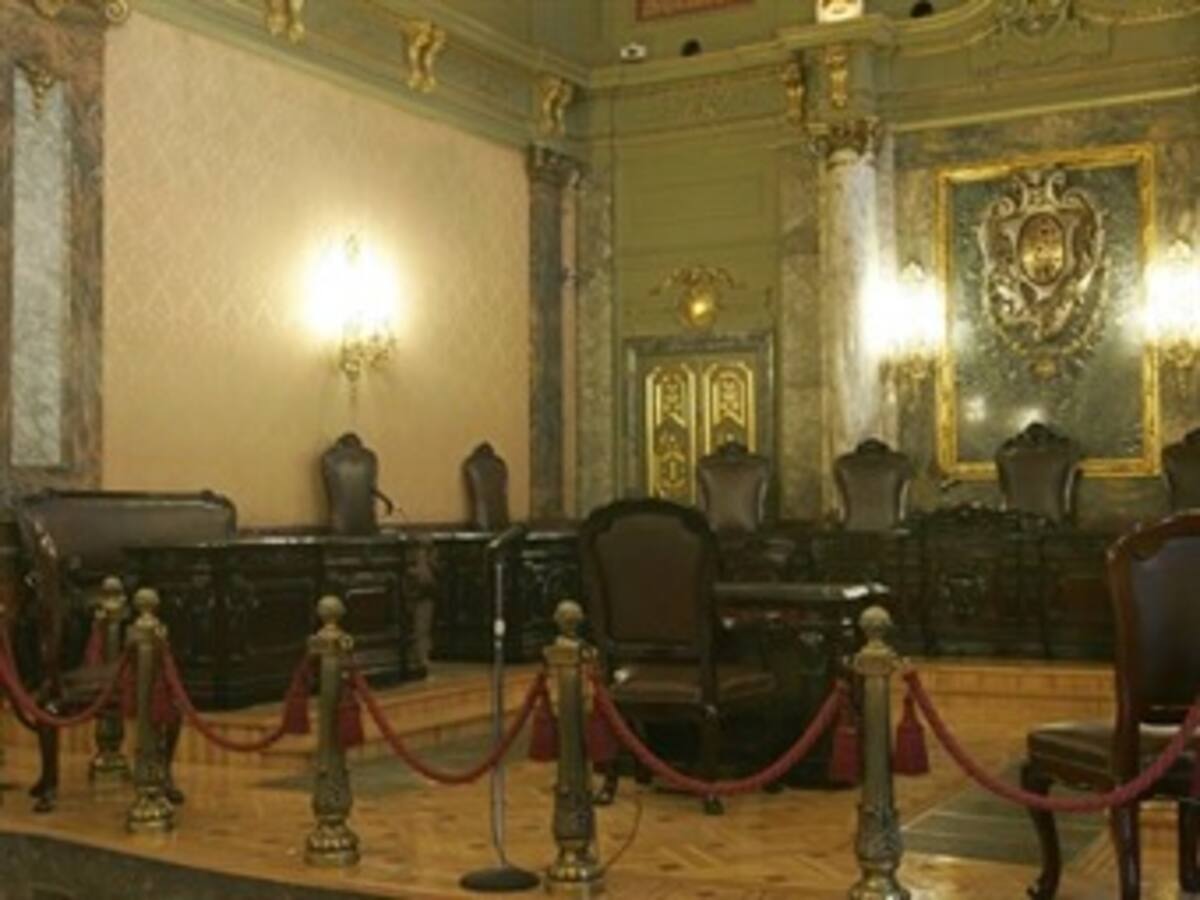 España niega asilo a ex integrante de las Farc