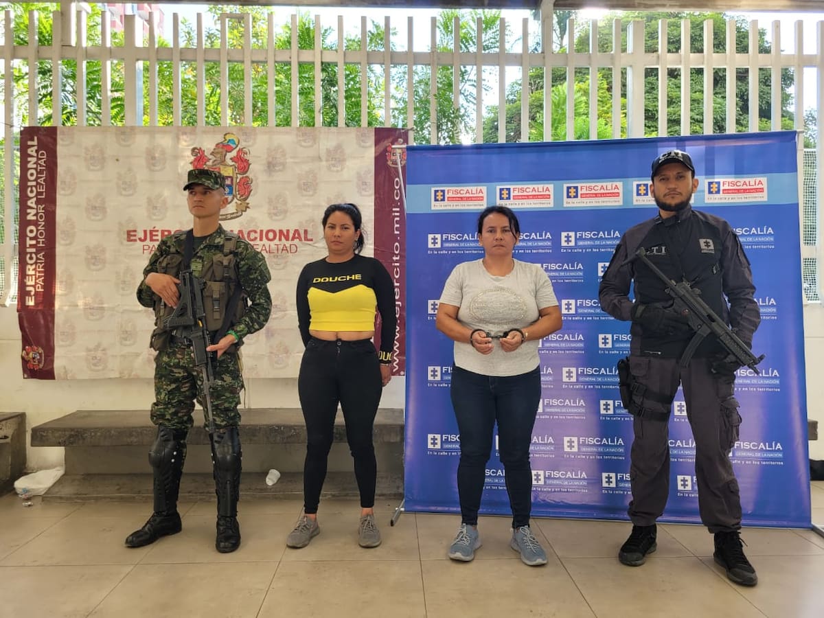 Capturan a madre e hija indiciadas de asesinar a un hombre y lanzar el cuerpo al río