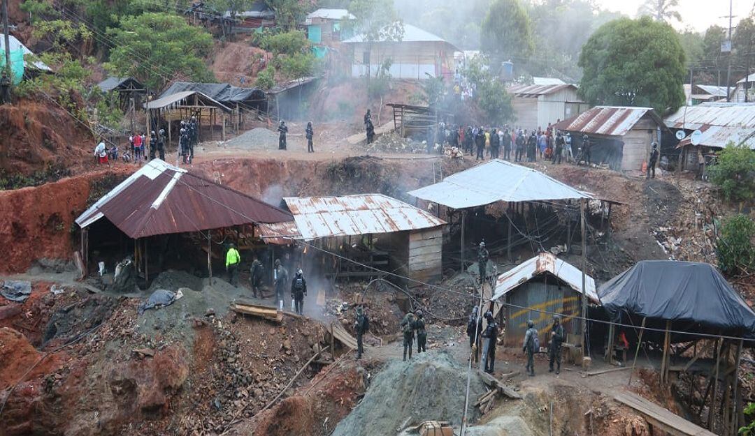 Operativos en la mina El Alacrán, en Puerto Libertador, Córdoba.