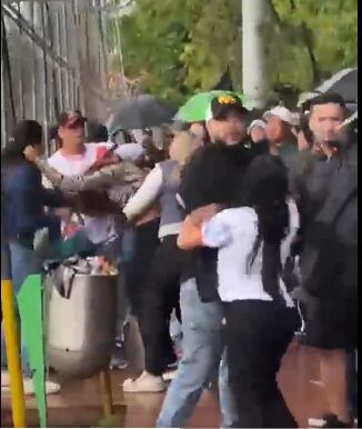 Riña de padres de familia en partido infantil en Medellín. Foto: Suministrada.