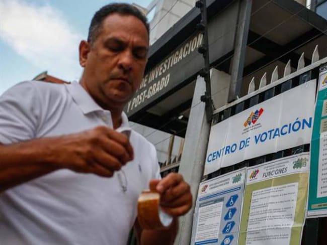 Venezolanos se debaten entre votar y no votar