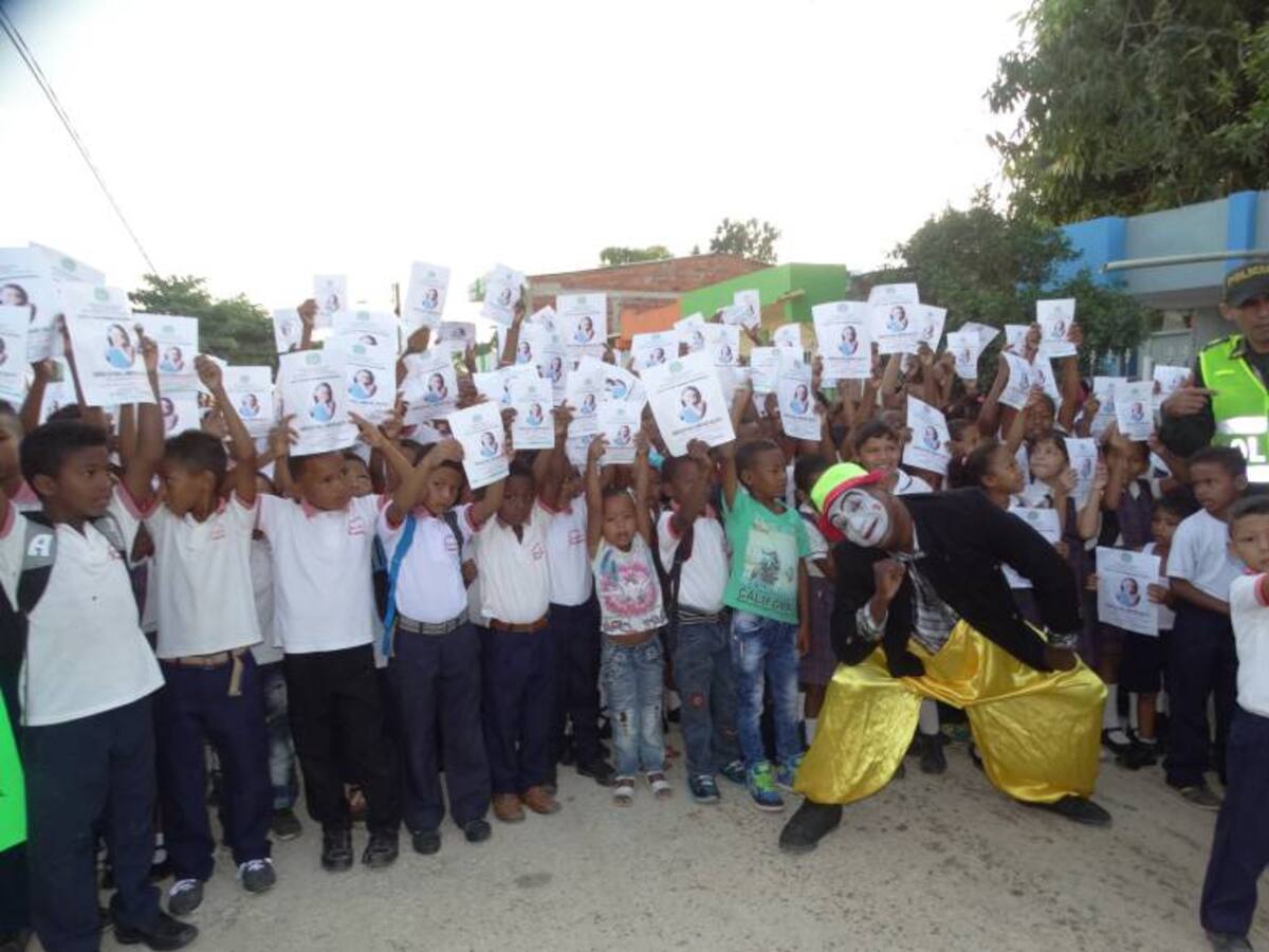 En inicio de clases, intensifican campaña para encontrar a Karen Dayana