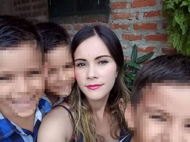 En este momento las autoridades realizan las indagaciones correspondientes departamentos en el departamento del Huila, Tolima y Risaralda, para conocer el destino de la mujer.