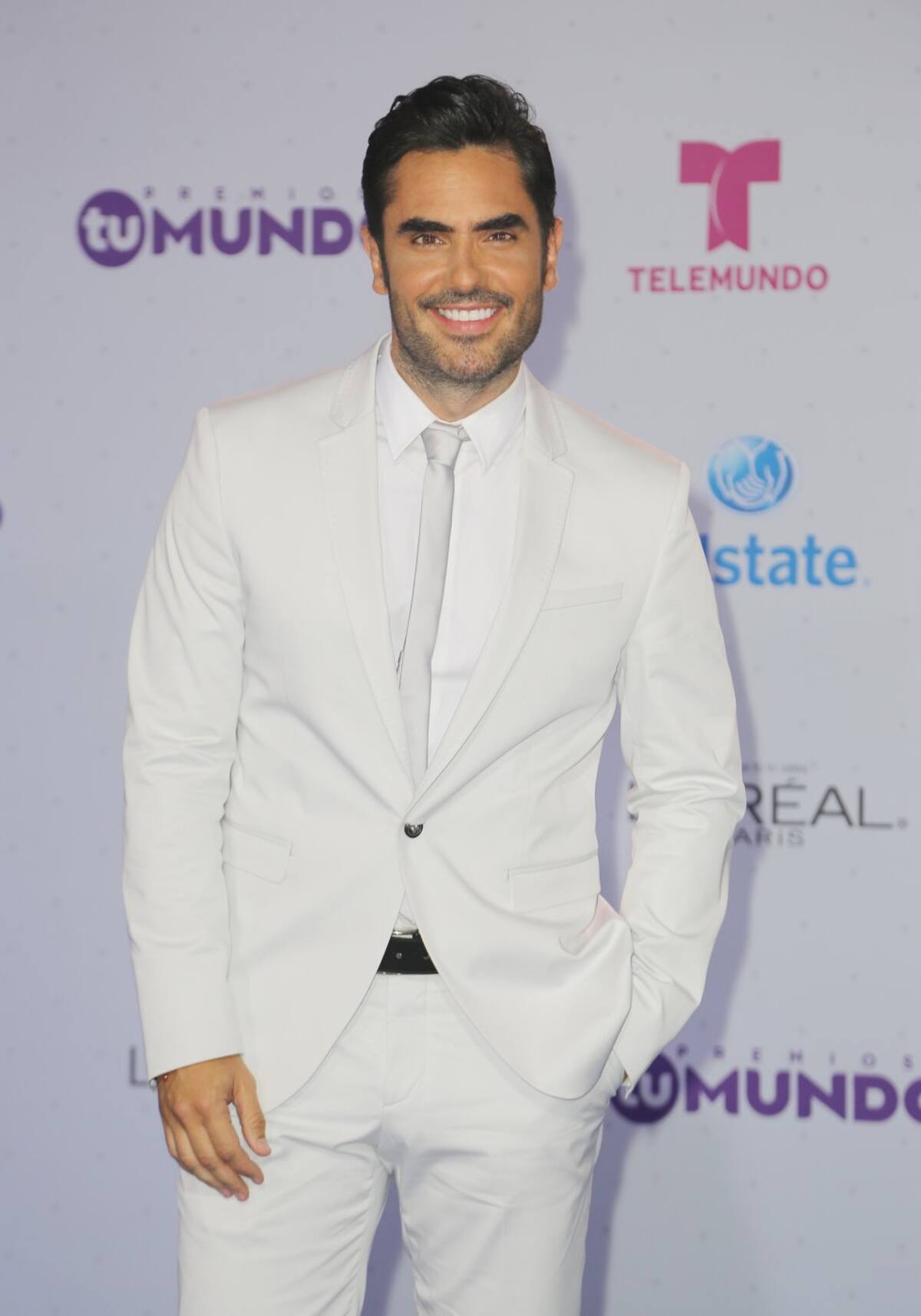 El actor no oculto su emoción tras la clasificación de Colombia al mundial, y también felicitó a Perú por su paso al repechaje.