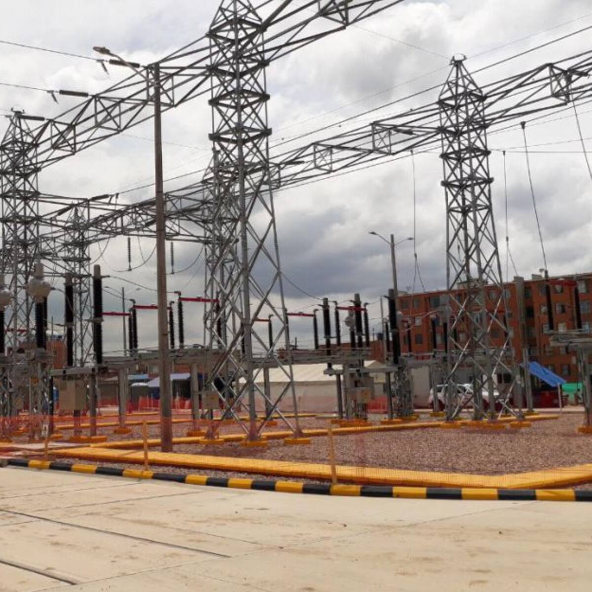 Colombia alcanzó récord de exportación de energía a Ecuador