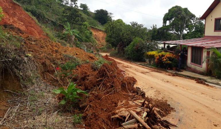 Deslizamientos por lluvias en Caldas