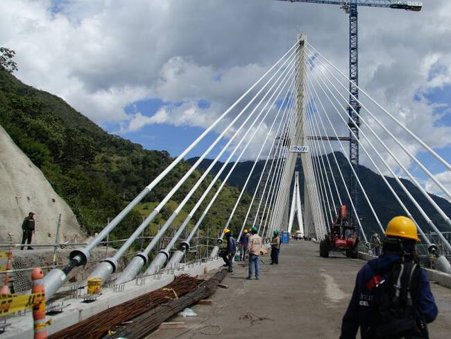 Invías se declara preocupado por vida útil del puente Hisgaura