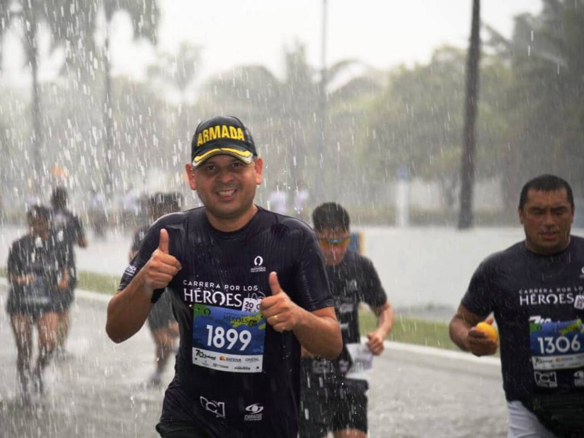 Más de 450 personas corrieron por los Héroes en La Escuela Naval De Cadetes “Almirante Padilla”