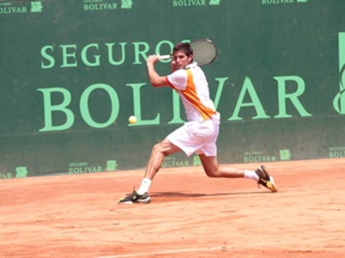 Federico Delbonis se coronó campeón del Abierto de Bucaramanga