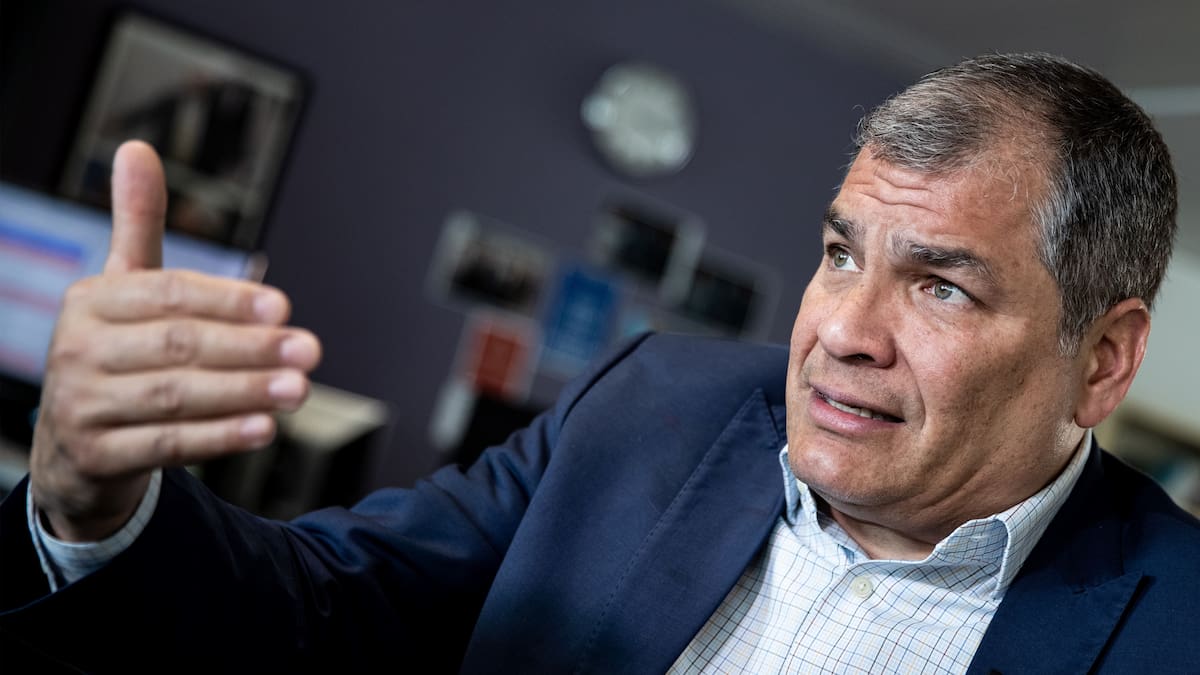 Esto inició unilateralmente por Noboa y debe terminarse así: Rafael Correa, sobre crisis arancelaria