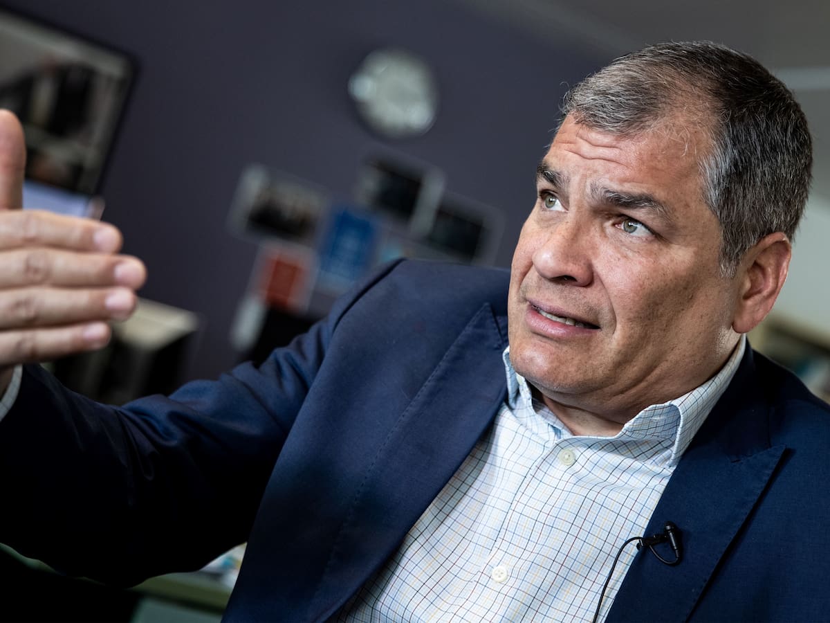Esto inició unilateralmente por Noboa y debe terminarse así: Rafael Correa, sobre crisis arancelaria