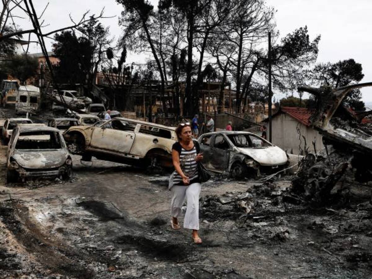 Calles enteras ardieron en menos de 5 minutos en Grecia