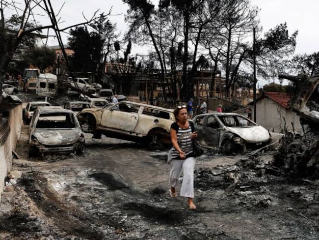 Calles enteras ardieron en menos de 5 minutos en Grecia
