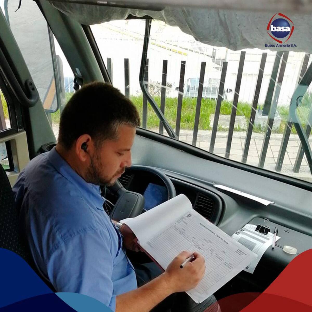 35% de flota de buses de Tinto en Armenia están paradas por falta de conductores