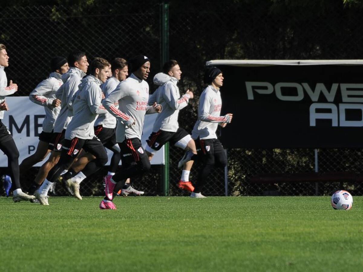 Santos Borré, de regreso en River Plate para definición en Libertadores