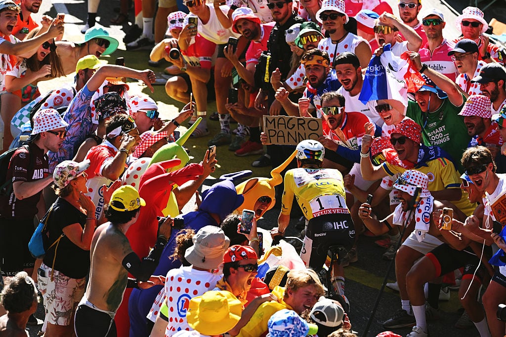 🔴EN VIVO: Etapa 20 del Tour de Francia, HOY montaña con Egan, Carapaz y Pogacar. (Photo by Dario Belingheri/Getty Images)