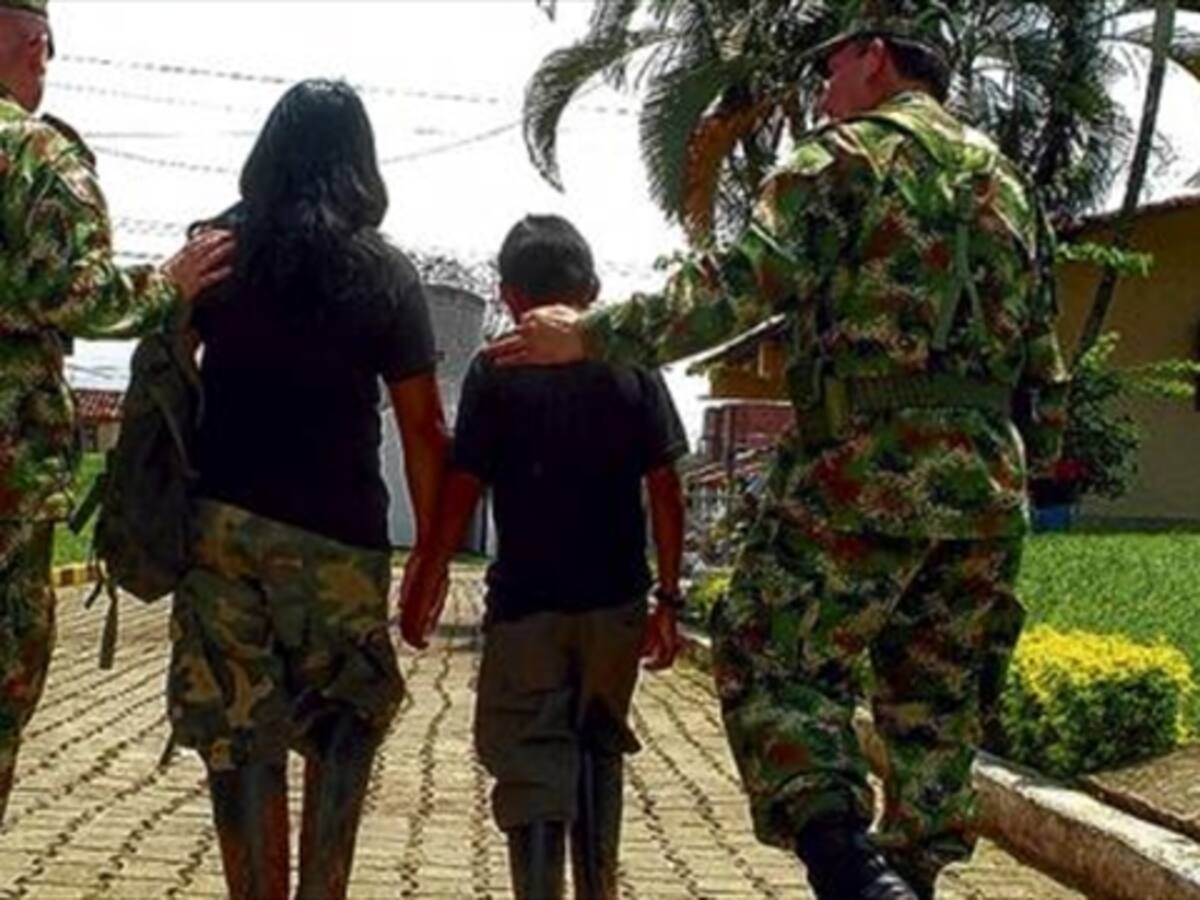 ICBF exige a las Farc entregue de inmediato menores que tiene en su poder