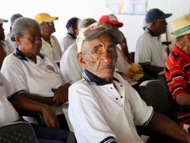 809 adultos mayores no han cobrado su subsidio en Cartagena