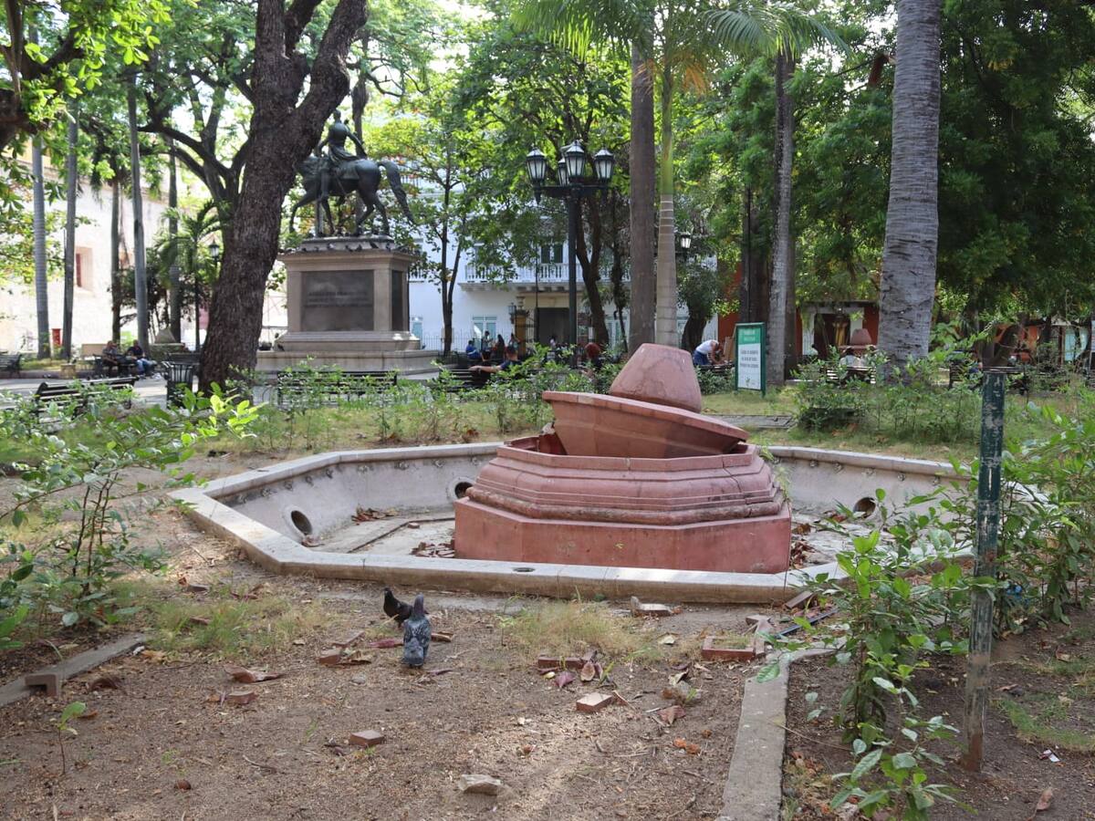 Gobernación recuperará Parque Bolívar del Centro Histórico de Cartagena
