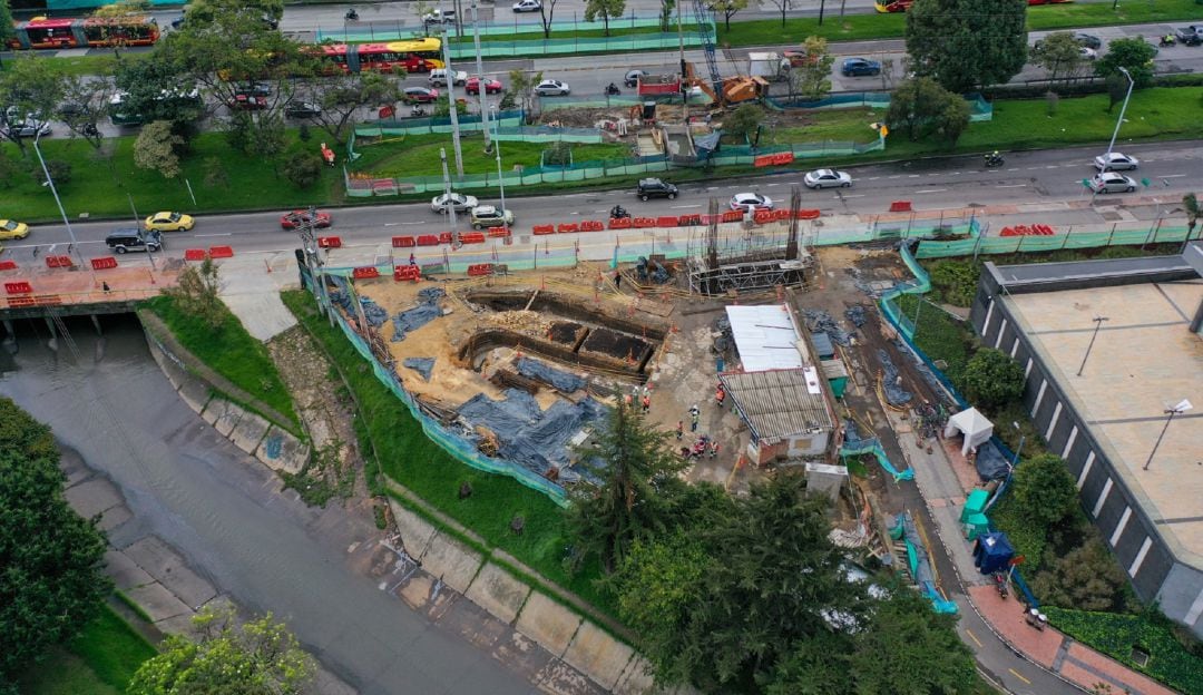 Obra Ciclopuente Canal Molinos